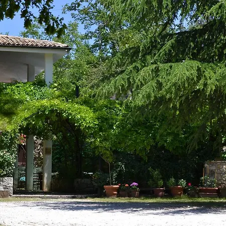 Agriturismo Tholos Фермерский дом Roccamorice